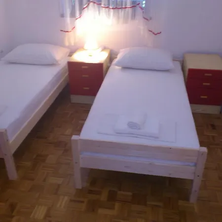 Ivan Apartament *