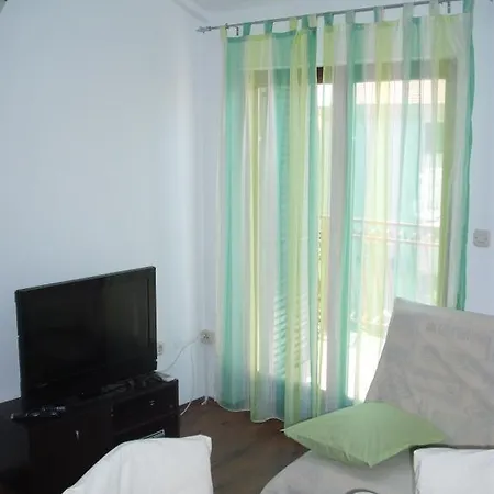 Ivan Apartament *